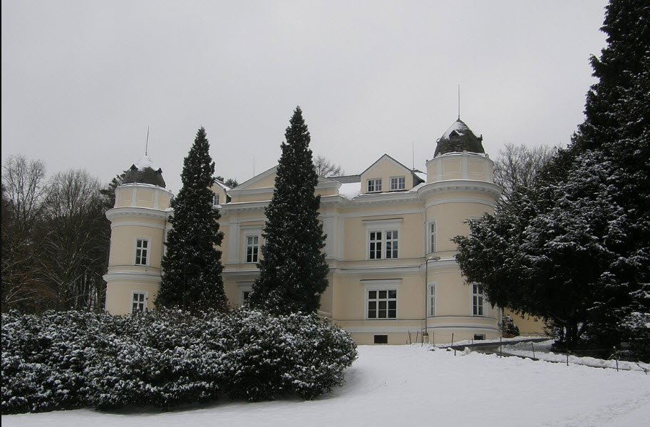 Nový Zámek Dalovice, Czech Republic (Czechia)
